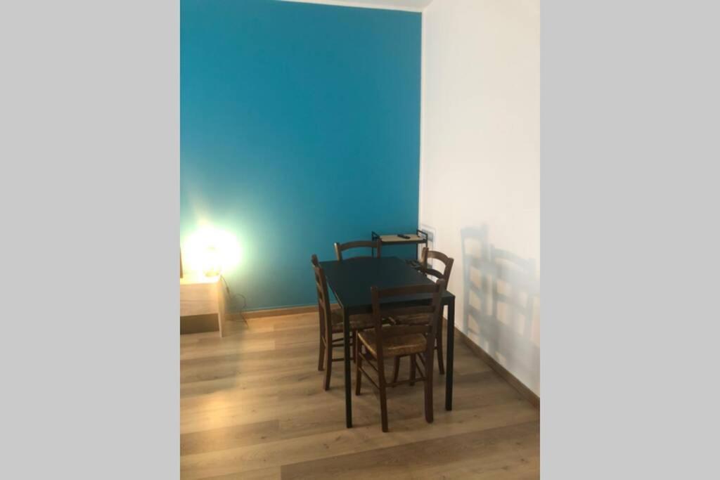 La Maison Bleue Sul Naviglio Corsico Exterior foto